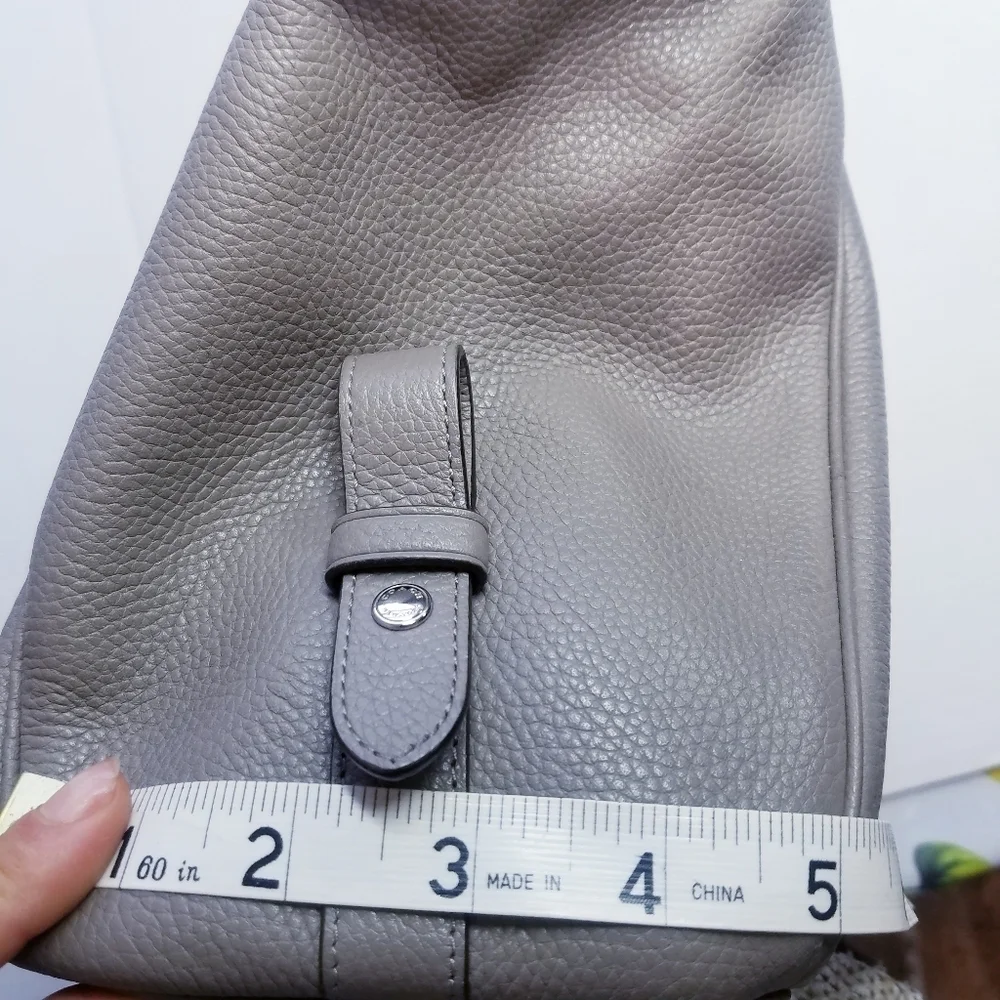 Coach excellent refer
